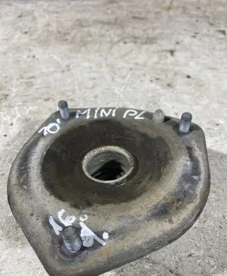 Mini One - Cooper Coupe R56 Coil spring mount 