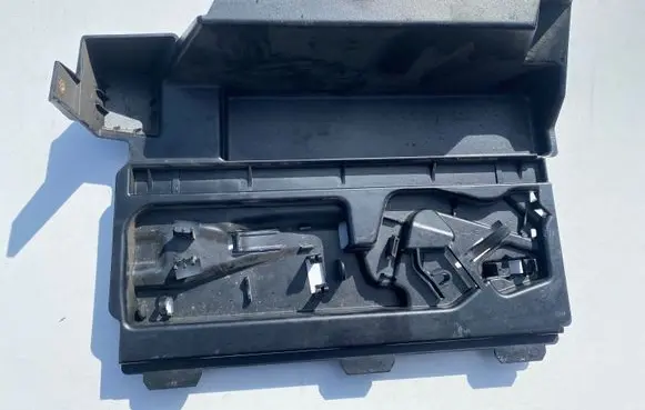 BMW 5 E60 E61 Other interior part 17491511