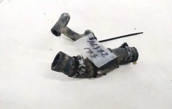 BMW 5 E39 Engine coolant pipe/hose