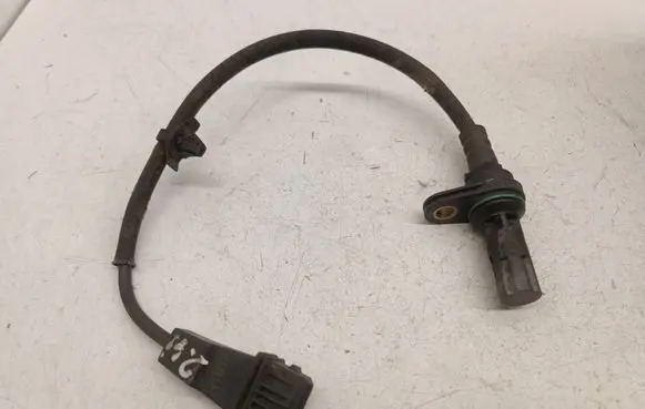 Hyundai Sonata Crankshaft position sensor 3918025200