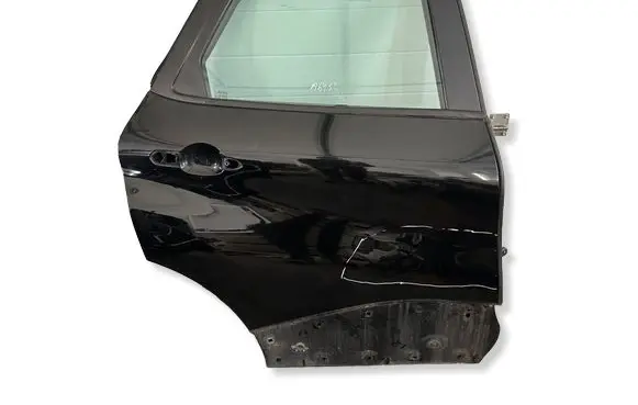 Renault Captur Rear door 