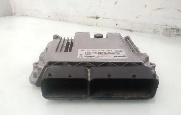 Opel Insignia A Engine control unit/module 55574903