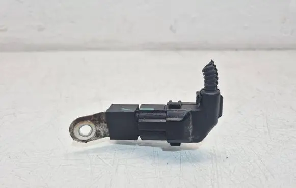 Alfa Romeo Giulia Combustion relay 68080837AB