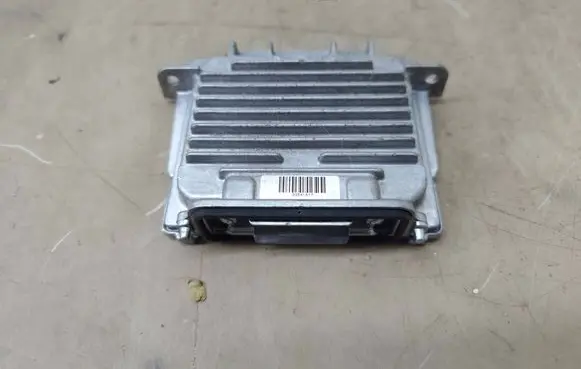 Volvo XC60 Xenon control unit/module 89089352 10007100