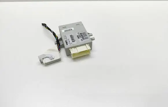 BMW 5 F10 F11 Air suspension control unit module (rear) 6799677 679967701 37146799677