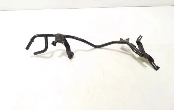 Volkswagen Tiguan Engine coolant pipe/hose 04L121070AB