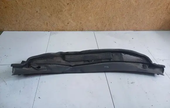 Wiper trim