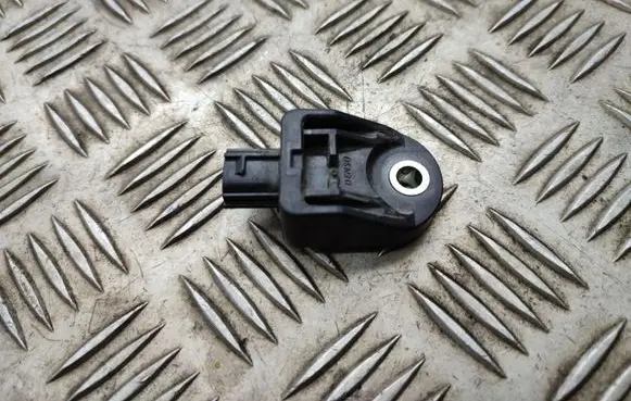 Toyota RAV 4 (XA40) Airbag deployment crash/impact sensor 8917312180