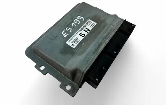 Renault Zoe Engine control unit/module ECU 237D40307R 237D40308R