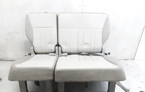 Chrysler Voyager Third row seats 