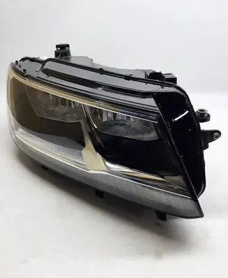 Volkswagen Tiguan Headlight/headlamp 5NC941006B