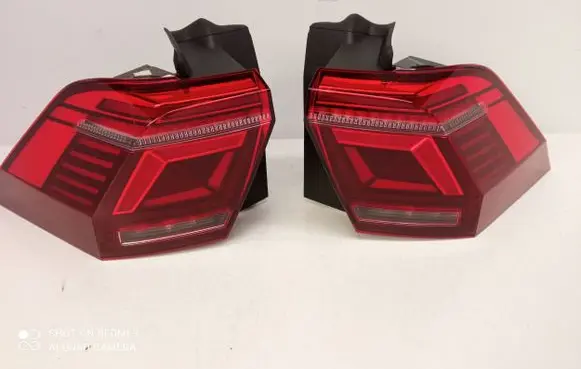 Volkswagen Tiguan Rear/tail lights set 5NA945208G 5NA945207G 00214974