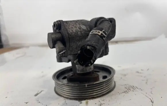 Audi Q5 SQ5 8R Power steering pump 8R0145154B 7651955176