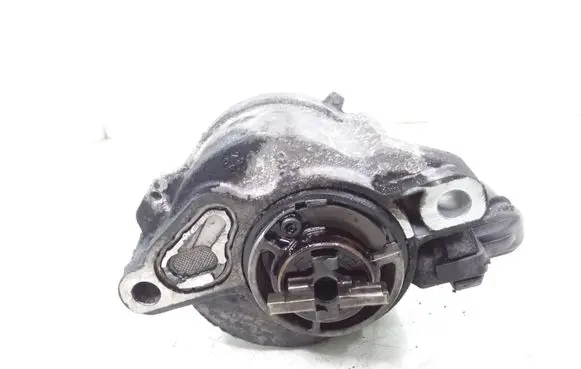 Peugeot 308 Vacuum pump D1563B 2110U