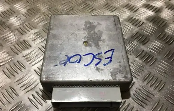 Ford Escort Engine control unit/module 96ab12a650kb 96ab-12a650-kb