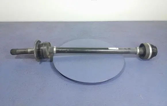 Rear driveshaft