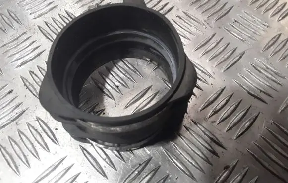 Volvo V50 Air intake hose/pipe