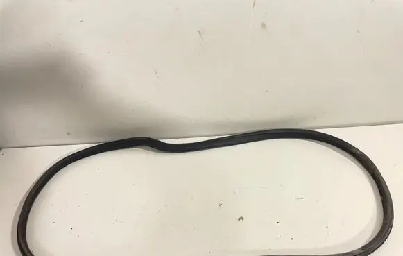 BMW i4 Rubber seal front coupe door 7482946 7482945