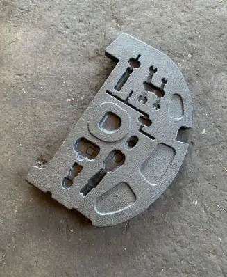 BMW 6 E63 E64 Tool box 6948518