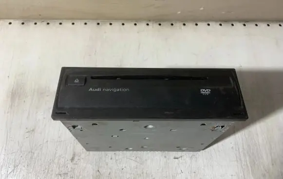 Audi A6 S6 C6 4F GPS navigation control unit/module 4E0919887C 4E0910887L