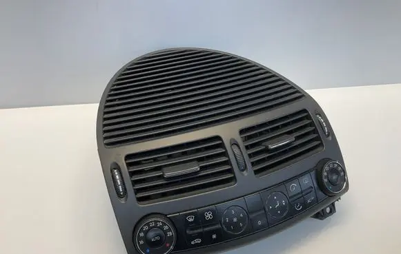 Mercedes-Benz E W211 Climate control unit 2118300385 00074702 A2118300385