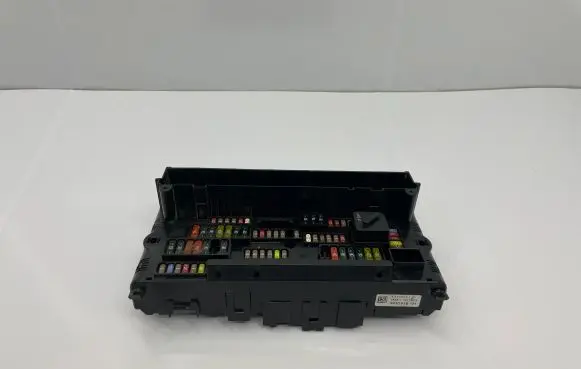 BMW 7 F01 F02 F03 F04 Fuse module 9252816