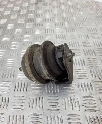 Suzuki Grand Vitara II Engine mount vacuum valve 