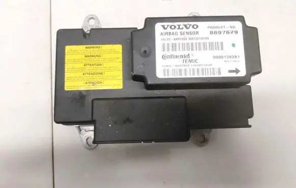 Volvo V50 Airbag control unit/module 8697679
