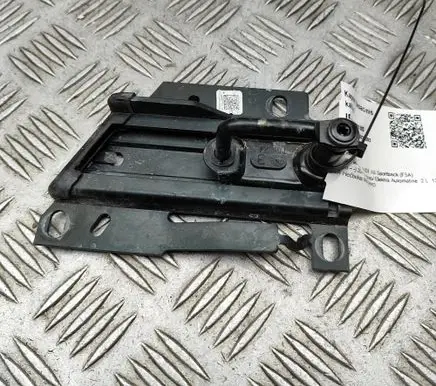 Audi A5 Engine bonnet/hood lock/latch loop/hook 8W0823185E