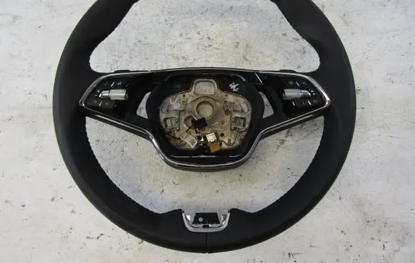 Skoda Octavia Mk4 Steering wheel 5E3959542H