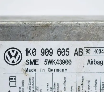 Volkswagen Golf V Airbag control unit/module 1K0909605B