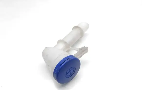 Citroen C4 II Picasso Window washer liquid tank fill tube 9676606580