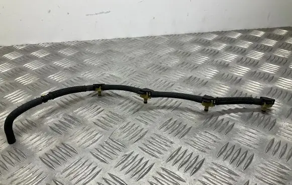 Fuel return line/hose