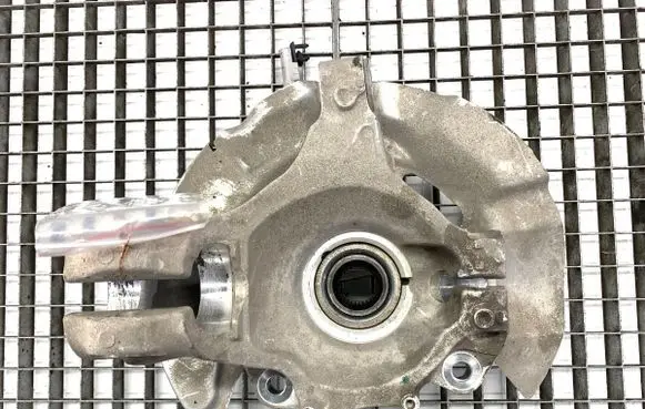 Land Rover Range Rover Evoque L551 Front wheel hub spindle knuckle 
