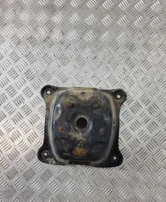 Suzuki Grand Vitara II Spare wheel mounting bracket 