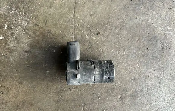 BMW 5 E39 Parking PDC sensor 6875076