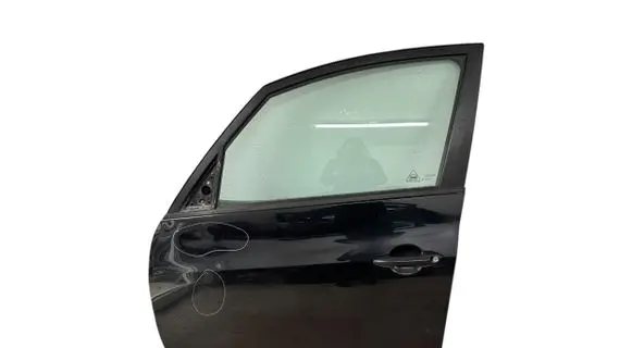 KIA Venga Front door