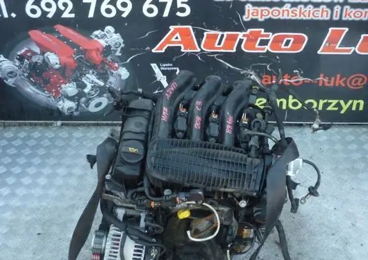 Peugeot 208 Engine HMZ
