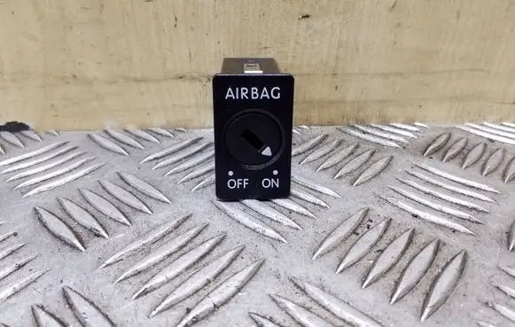 Volkswagen Touareg II Passenger airbag on/off switch 5P0919237C