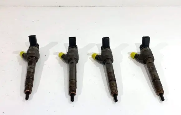 BMW 3 F30 F35 F31 Fuel injectors set 7810702