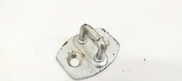 Toyota Corolla Verso AR10 Front door lock loop/hook striker 