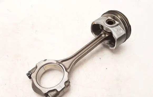Toyota Yaris Piston 