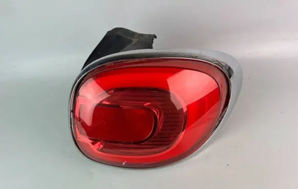 Fiat 500L Rear/tail lights 51883571