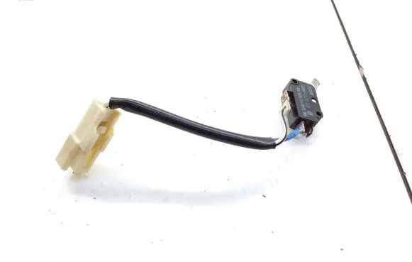 Toyota Yaris Sensor D2MV01L131C3 22Z3RA