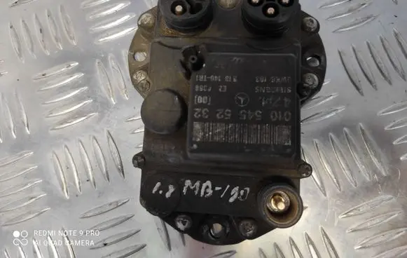 Mercedes-Benz 190 W201 Ignition amplifier control unit 0105455232
