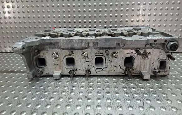 Opel Meriva A Engine head S25071313 55188595