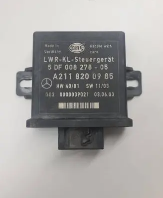 Mercedes-Benz E W211 Light module LCM A2118200985
