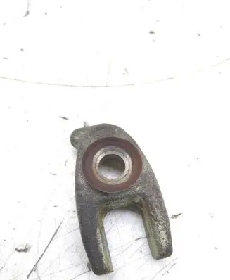 Nissan Qashqai+2 Fuel Injector clamp holder