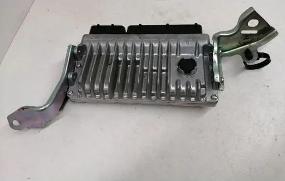 Toyota Auris E180 Engine control unit/module 896610ZU60 MB2756009480 2756009480