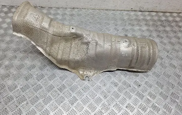 Toyota Avensis T270 Exhaust heat shield 5815102250
